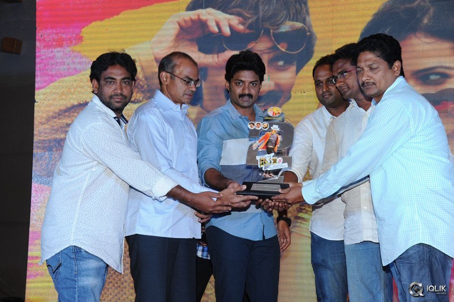 Kick-2-Movie-Platinum-Disc-Function